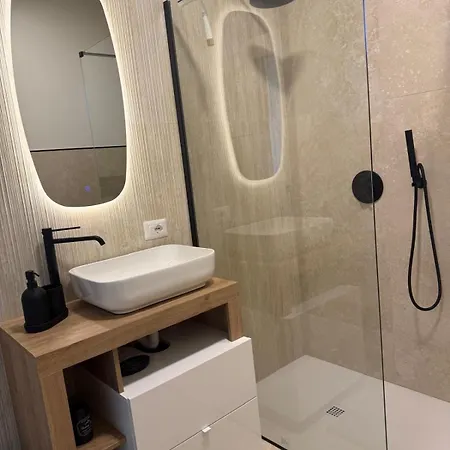 Apartment Da Paola Sul Mare A *